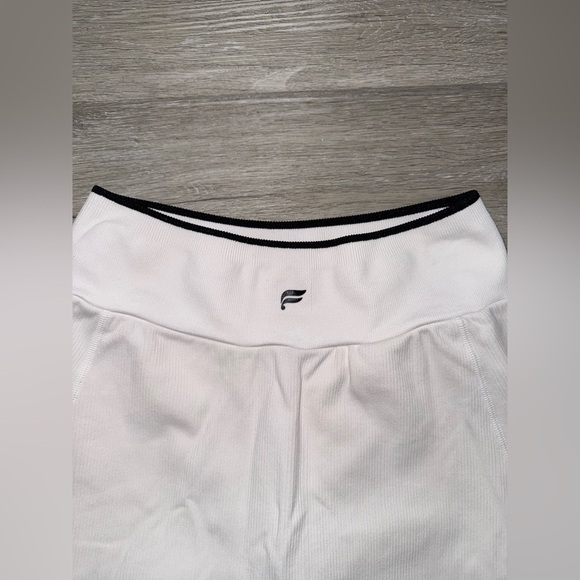 Fabletics Seamless Flounce Skirt size S - Picture 8 of 10